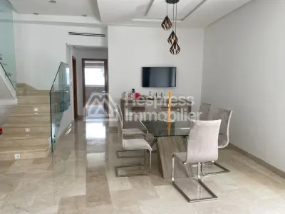 Duplex neuf a louer a Tanger situation iberia surface 255m²