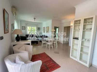 Appartement a louer a Mershan Tanger avec Terrasse et Parking