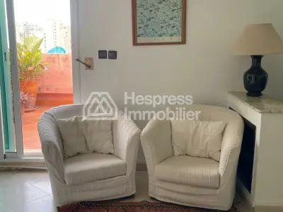 Appartement a louer a Mershan Tanger avec Terrasse et Parking