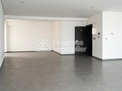 Open-plan offices for rent in the city center