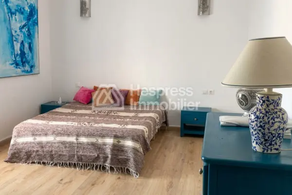 فيلا للبيع في طنجة مساحتها 285 متر مربع