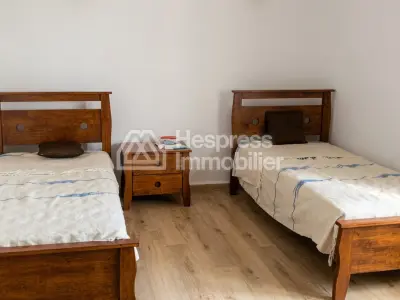 فيلا للبيع في طنجة مساحتها 285 متر مربع