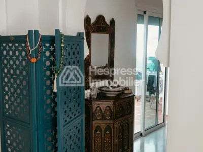فيلا للبيع في طنجة مساحتها 285 متر مربع