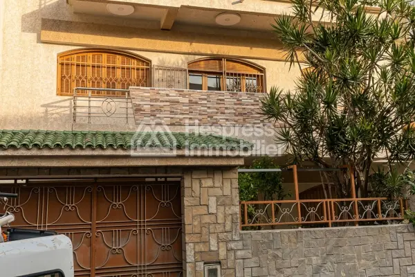 House for sale in Tangier Plaza Toros area, building zone