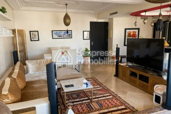 Apartment for rent with terrace, 124m² area, located on Rue de Fes