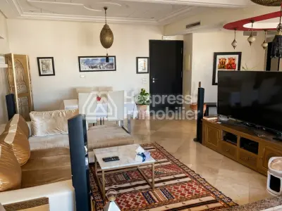 Apartment for rent with terrace, 124m² area, located on Rue de Fes