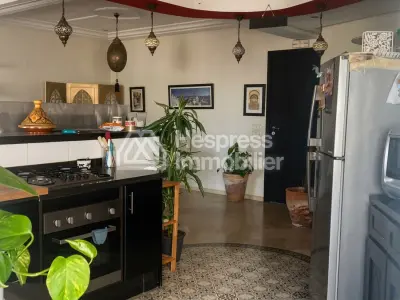 Apartment for rent with terrace, 124m² area, located on Rue de Fes