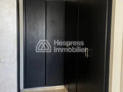 Apartment for rent with terrace, 124m² area, located on Rue de Fes