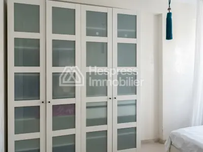 Apartment for rent with terrace, 124m² area, located on Rue de Fes