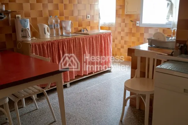 Villa independante a vendre a tanger surface 465m²