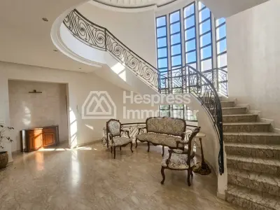Villa a tanger en vente quartier residentiel surface 574 m²