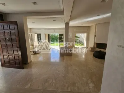 Villa a tanger en vente quartier residentiel surface 574 m²