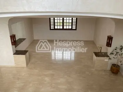 Villa a tanger en vente quartier residentiel surface 574 m²