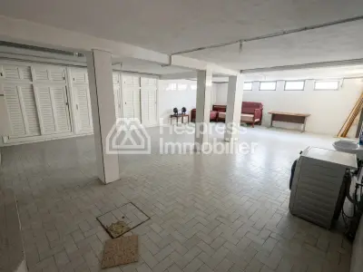 Villa a tanger en vente quartier residentiel surface 574 m²