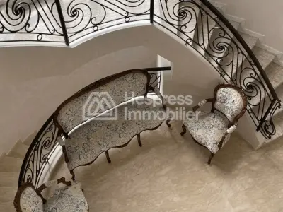 Villa a tanger en vente quartier residentiel surface 574 m²