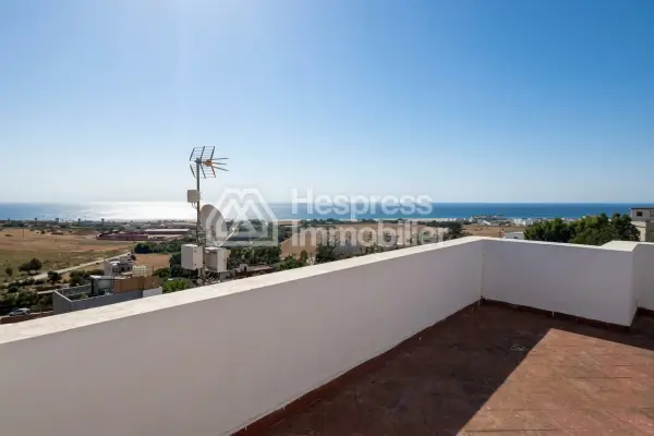 A louer magnifique villa a tanger avec piscine