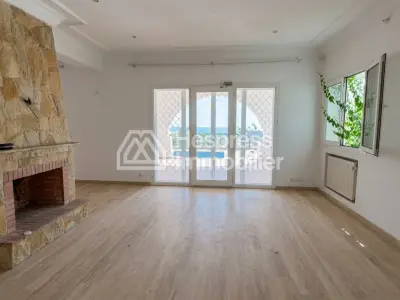 A louer magnifique villa a tanger avec piscine