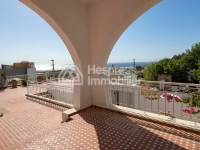 A louer magnifique villa a tanger avec piscine