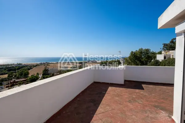 A louer magnifique villa a tanger avec piscine