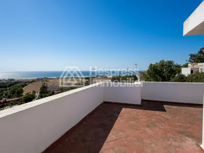 A louer magnifique villa a tanger avec piscine