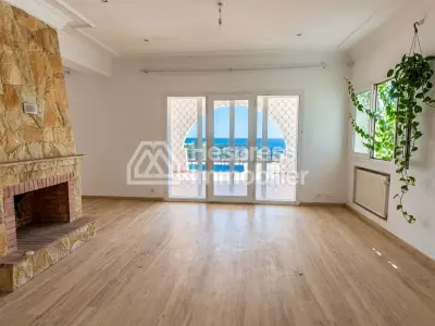 A louer magnifique villa a tanger avec piscine