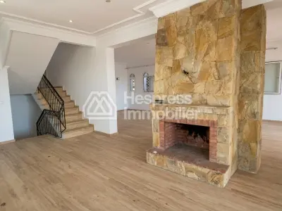 A louer magnifique villa a tanger avec piscine
