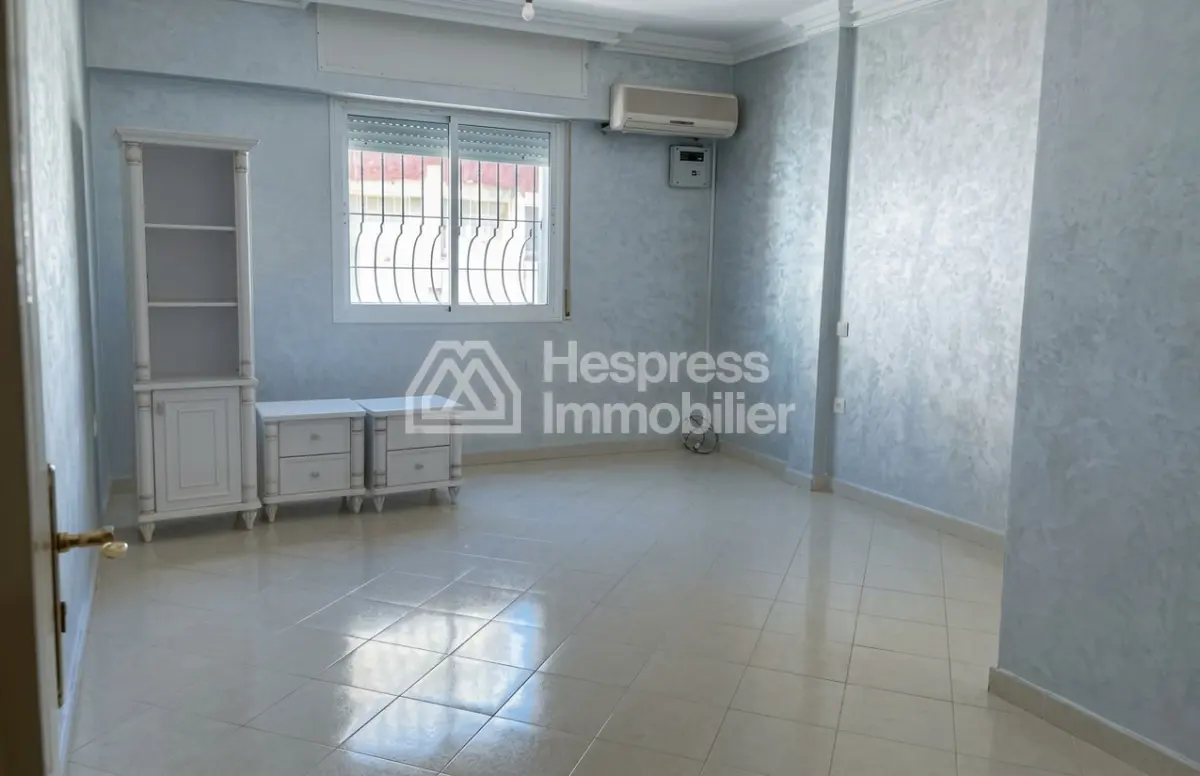 Apartment for rent in Tangier with garage, located in the Spanish Hospital district