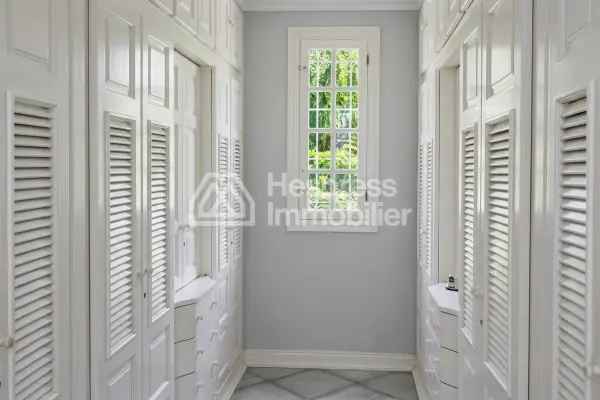 Magnificent villa for sale in Tangier surface area 2480 m²