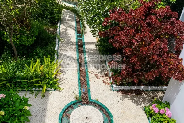 Magnificent villa for sale in Tangier surface area 2480 m²