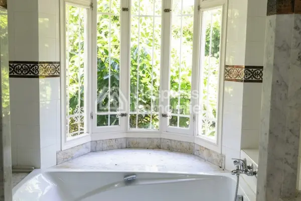 Magnificent villa for sale in Tangier surface area 2480 m²