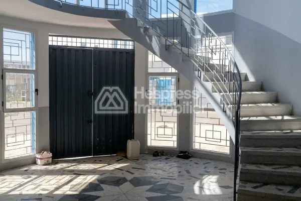 Commercial premises for rent in Gzenaya, area 1150 m²