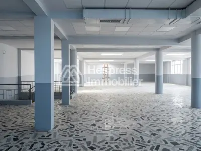 Commercial premises for rent in Gzenaya, area 1150 m²