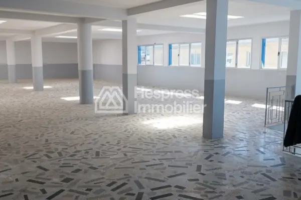 Commercial premises for rent in Gzenaya, area 1150 m²