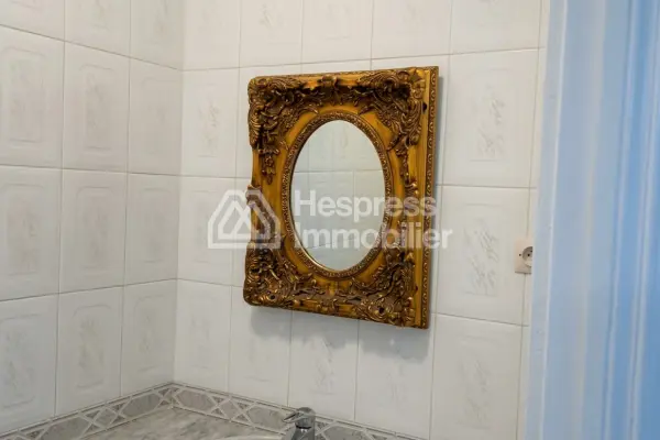 Appartement avec terrasse a louer quartier administratif surface 280m²