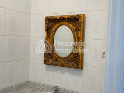 Appartement avec terrasse a louer quartier administratif surface 280m²