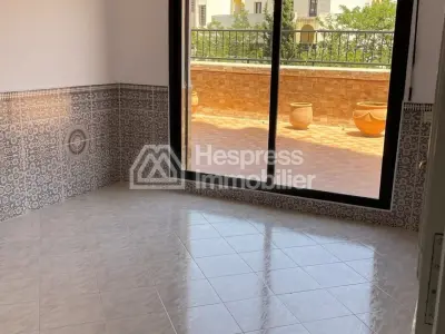 Appartement avec terrasse a louer quartier administratif surface 280m²