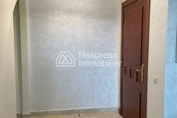 Appartement a louer quartier boubana golf surface 150m²
