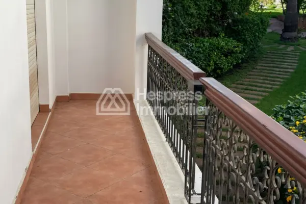 Appartement a louer quartier boubana golf surface 150m²