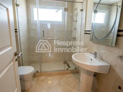 Appartement a louer quartier boubana golf surface 150m²