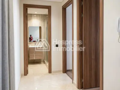 New apartment with garage space & close to the TGV station
