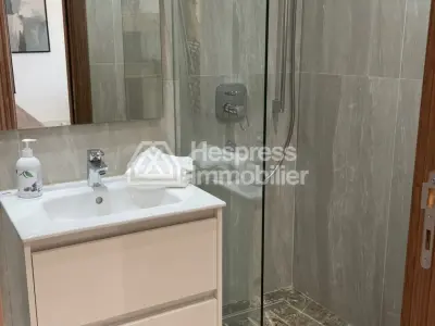 New apartment with garage space & close to the TGV station