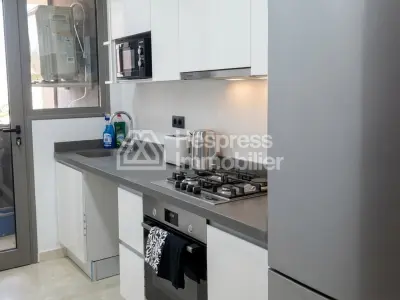 New apartment with garage space & close to the TGV station