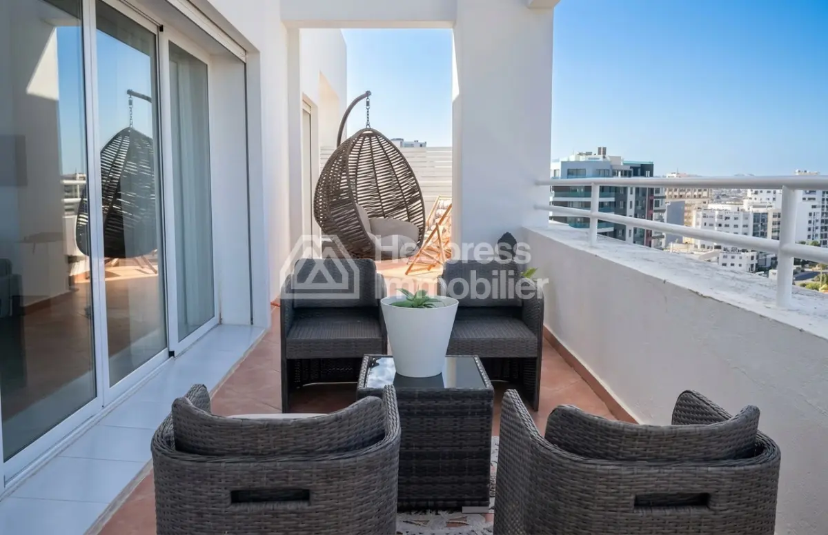 Exceptional apartment for rent, 360m², sea view with terraces