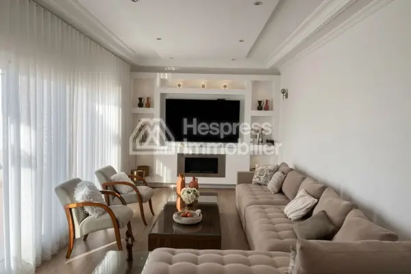 Exceptional apartment for rent, 360m², sea view with terraces