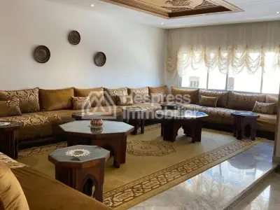 Beautiful apartment for rent – ​​Located in the Iberia district, in the center of Tangier – Area 304m²