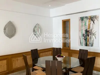Beautiful apartment for rent – ​​Located in the Iberia district, in the center of Tangier – Area 304m²