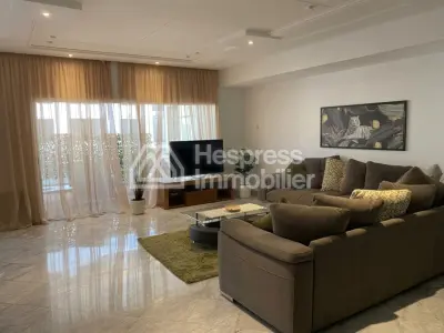 Beautiful apartment for rent – ​​Located in the Iberia district, in the center of Tangier – Area 304m²
