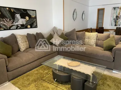 Beautiful apartment for rent – ​​Located in the Iberia district, in the center of Tangier – Area 304m²