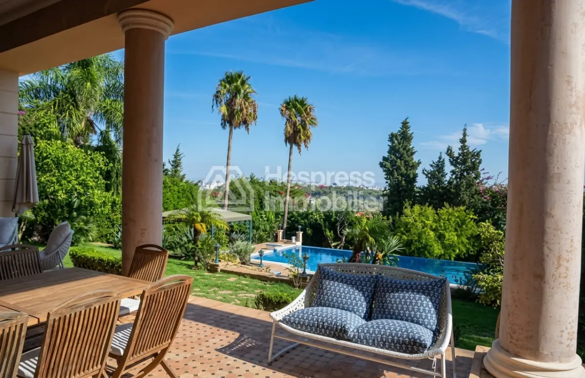 Magnificent villa for rent in Tangier 1939 m² area, mountain location, reference / ltaam9934