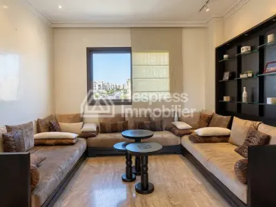 شقة مطلة على البحر للبيع في كاب سبارتيل، مساحتها 173 متر مربع طنجة رقم المرجع / vtaa46923